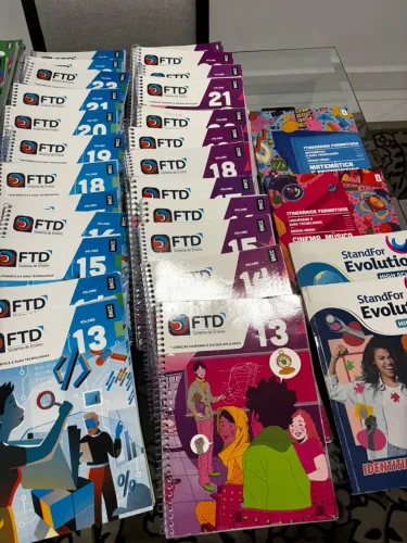 KIT LIVROS FTD IÔNICA 2ANO ENSINO MÉDIO