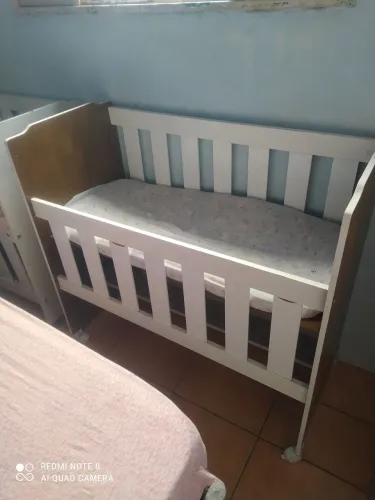 Berço / mini berço com colchão 