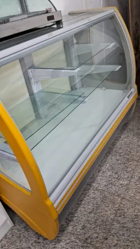 vende-se expositor gelopar