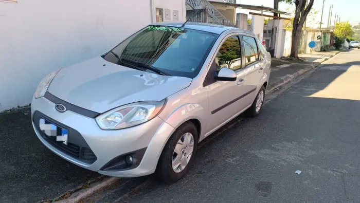 Ford Fiesta Sed. 1.6 8V Flex 4P 2013