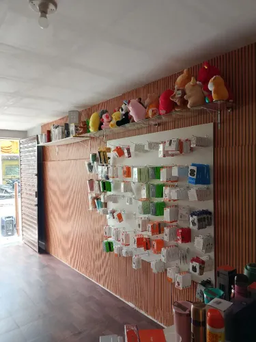 Vendo móveis para loja .