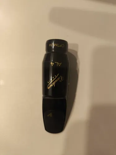 Boquilha Sax Alto Vandoren Optimum AL4