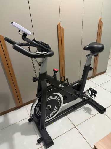 Bicicleta Ergométrica Spinning Mecanica Roda Inércia 13kg Sprint Odin Fit