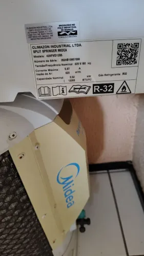 Vendo ar condicionado semi novo