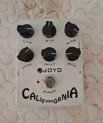 Pedal Joyo Califórnia Distorção e pré AMP