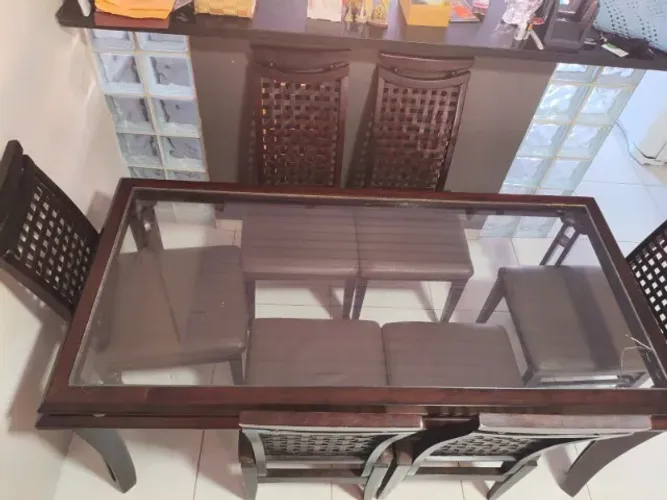 MESA DE JANTAR 06 CADEIRAS