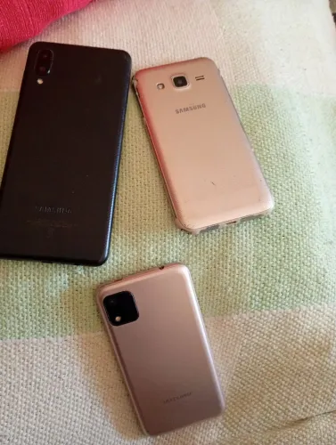 Celulares c defeitos