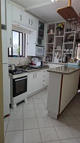 Quadra da Praia, venda  de apartamento com 3 quartos, em Canasvieiras