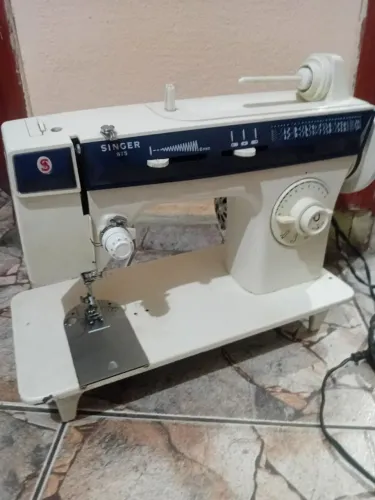 Máquina de costura