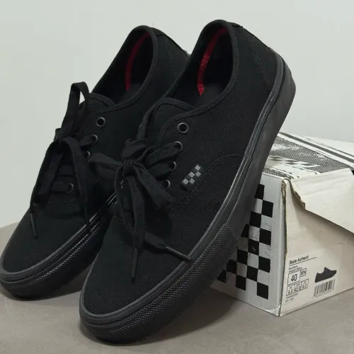 Tênis Vans Skate Authentic Original Preto 40