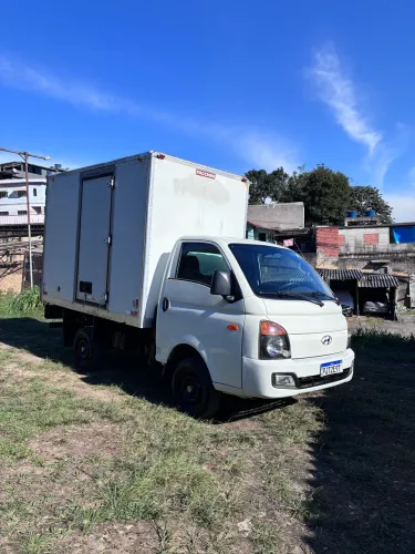 Hyundai HR 2016