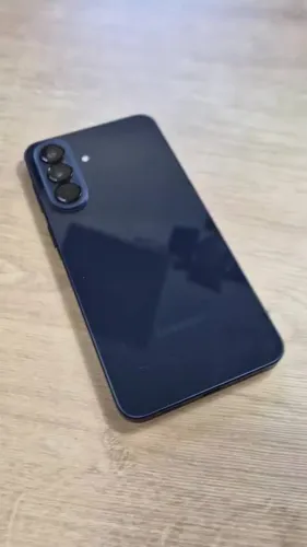Samsung  A 57 preto 256GB caixa e nota, Relógio  Watch 8 LTE 44mm cinza  caixa nota