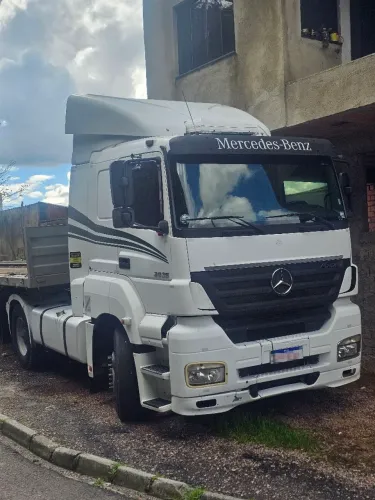 MB Axor 2035