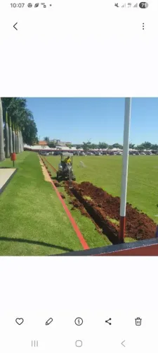 Aluguel Mini escavadeira bob cat 