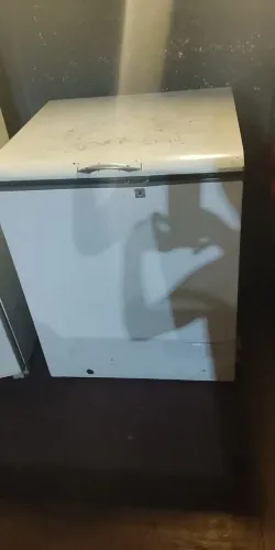 Vendo 01 freezer Consul 110v faltando gás