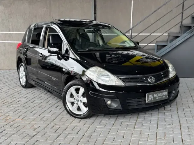Nissan Tiida SL 1.8/1.8 Flex 16V Aut. 2013