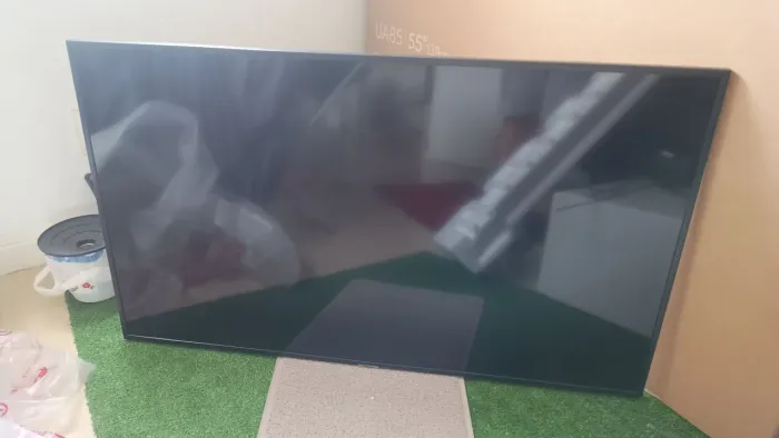 Vendo TV Samsung 50 polegadas, com DEFEITOS na barramento do LED.