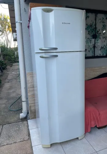 geladeira electrolux dc48 duplex 462