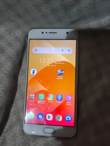 Asus Zenfone self 