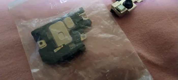 Auto falante iPhone xr viva voz câmera