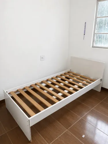 Cama de solteiro