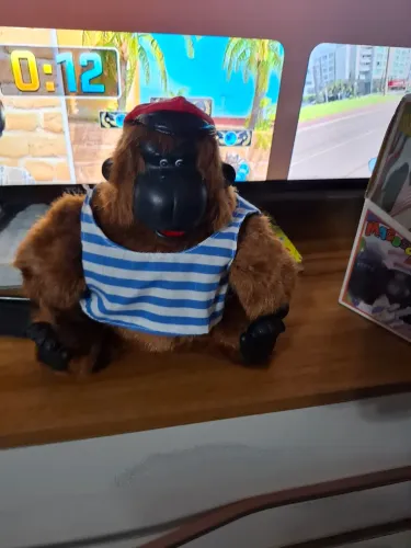 Macaco De Pelúcia Musical Magoo Eletrônico Canta E Dança - Novo Na Caixa