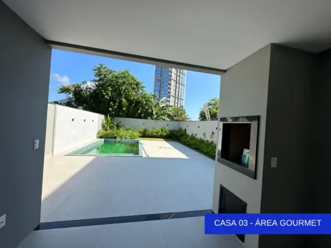 OPORTUNIDADE SOBRADO 3suítes, piscina, PROX. MAR EXC. LOCALIZAÇÃO! conheça e se apaixone