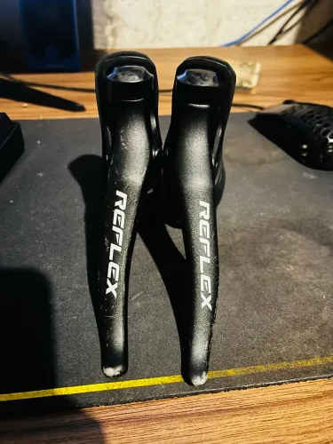 Sti Sensah reflex 8v