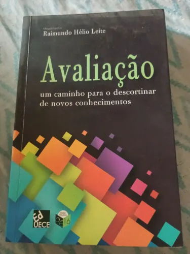 Livro Avaliação: um caminho para o descortinar de novos conhecimentos