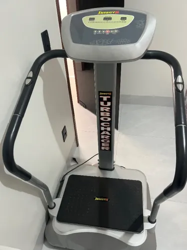 Plataforma Vibratória Energym Turbo Charger