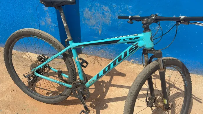 Bike semi nova