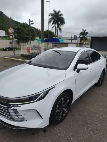 BYD King GS 1.5 16V Híbrido Aut. 2025