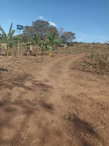 Chácara a 1 km de Caldazinha