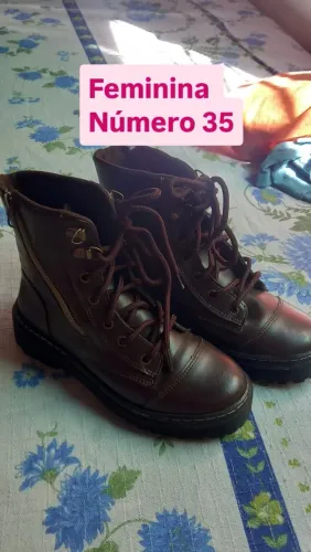 Bota feminina