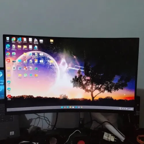Monitor Gamer 32 Polegadas Curvo Gigabyte