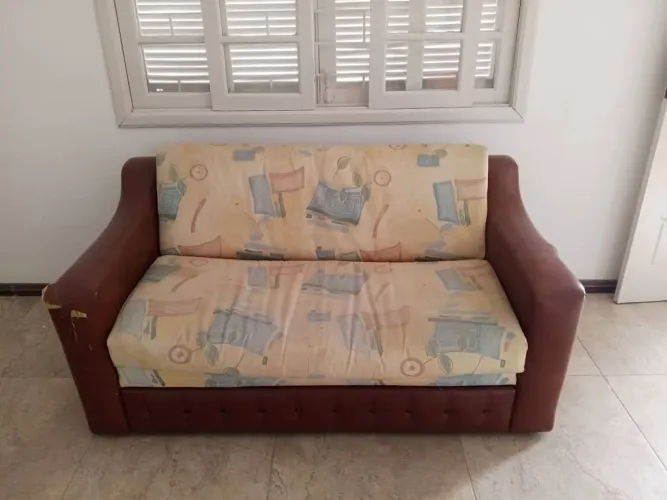 Sofá-cama + poltrona reclinável