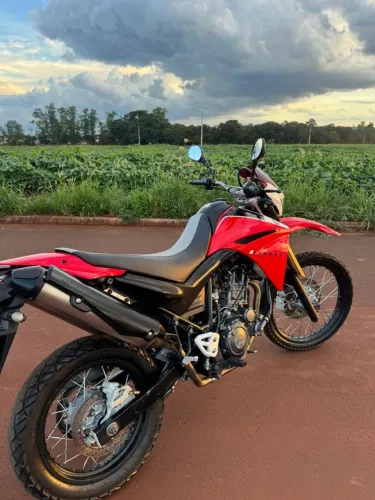 Xt 660r
