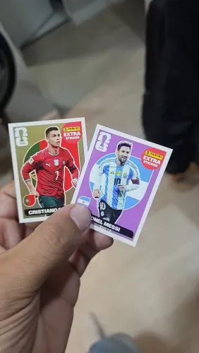Figurinha Cristiano Gold & Messi purple