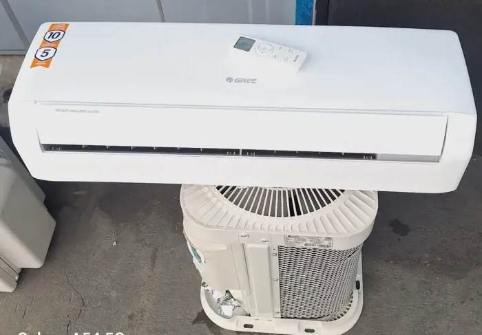 Central de ar 9.000btus inverter estado de semi nova 