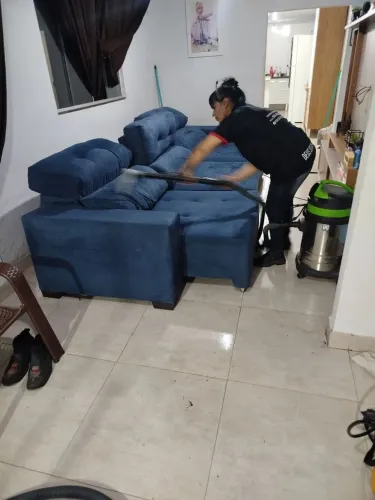 Limpeza a seco/ sofa/lavagem de colchão/ limpeza de tapete e carpete/impermeabilização 