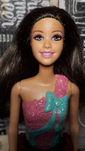 BARBIE ANTIGA XYLIE ANO 2011 ORIGINAL DA MATTEL