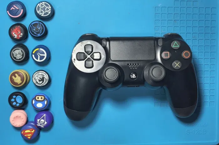 Controle ps4 original+ brinde