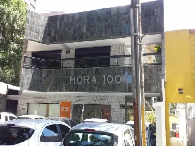 Imóvel para aluguel tem 28 metros quadrados em Espinheiro - Recife - PE