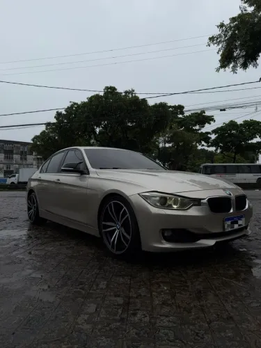 BMW 320I A 2.0 Turbo/activeflex 16V 184cv 4P 2014