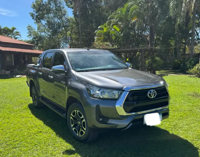 Toyota Hilux CD SRV 4X4 2.8 TDI Diesel Aut. 2021