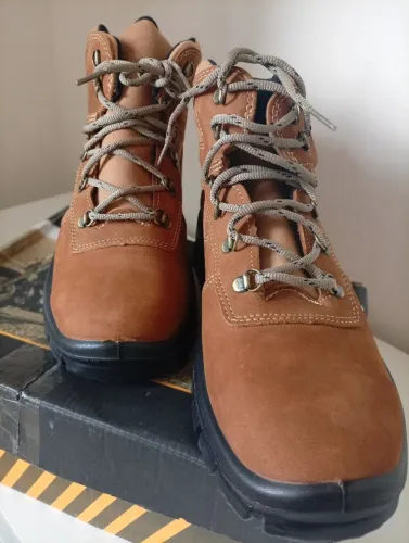 BOTA DE SEGURANÇA NÚMERO 43 NOVA