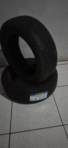 2 Pneus Goodyear Aro 17 215/60r17 Efficientgrip