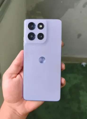 (ABERTO A OFERTAS) Motorola Moto G86 5G 512GB Roxo (24GB RAM)