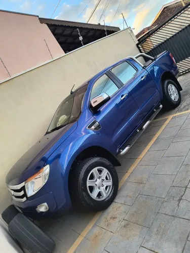 Ford Ranger XLT 2.5 16V 4X2 CD Flex 2014