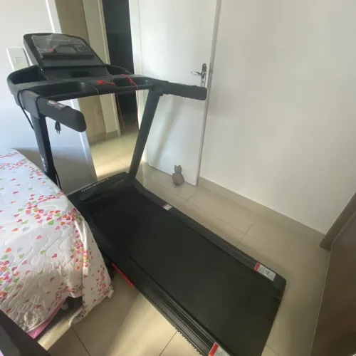 Esteira Movement R4 Dobrável
